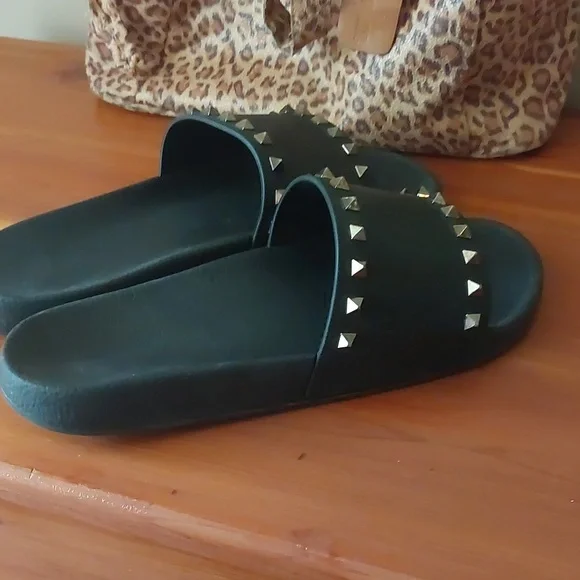 Valentino Garavani Black Rockstud Slides Sz 43 (Mens US10) USED - Picture 3 of 16